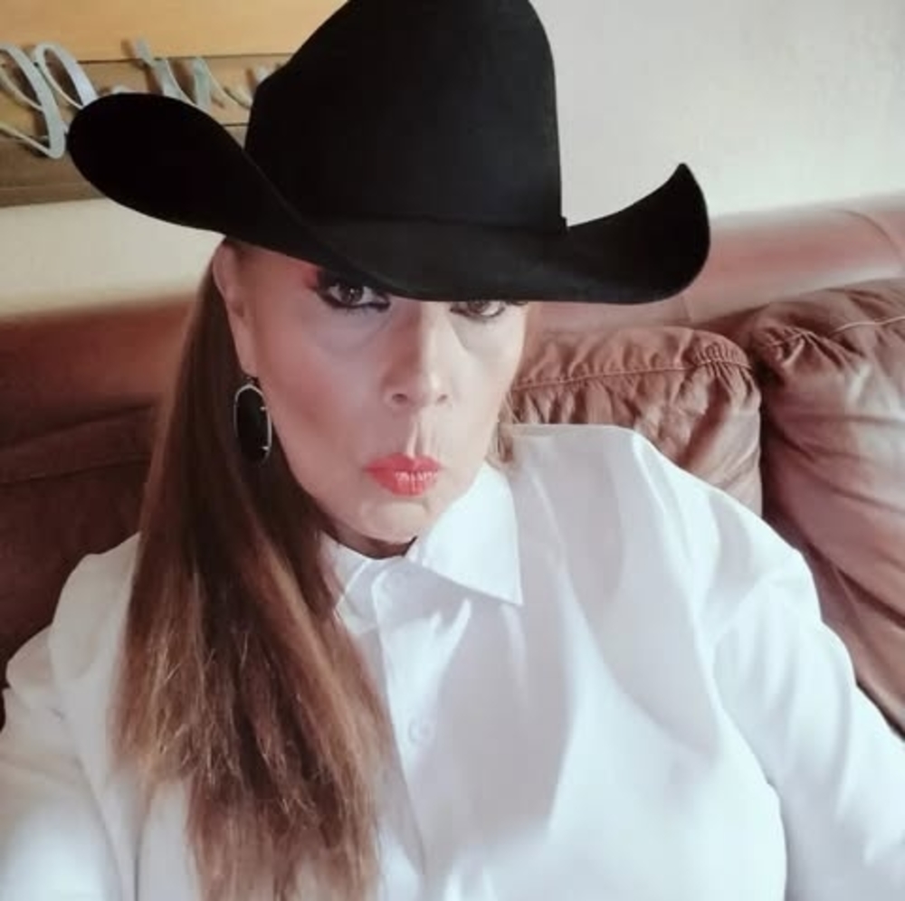 Meet your Posher, Olga